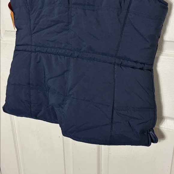 NEW ARIAT Reversible Navy Blue Quilted Hatton Vest Size M Wind Water Resistant - Picture 9 of 12